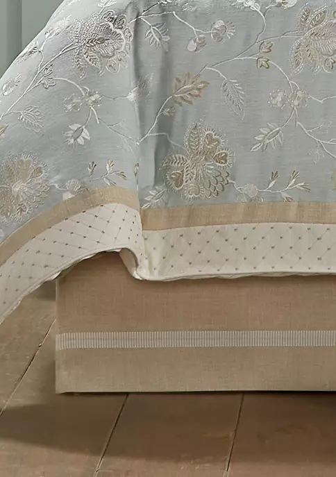 J. Queen New York Garden View Spa Comforter Set 4 J. Queen New York Garden View Spa Comforter Set - Image 2