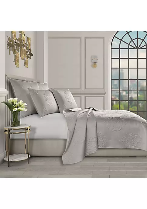 J. Queen New York Riviera - Coverlet Euro Sham 4 J. Queen New York Riviera - Coverlet Euro Sham - Image 2