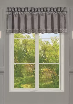 J. Queen New York Belvedere Straight Window Valance