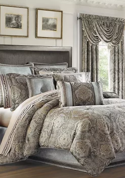 J. Queen New York Provence Comforter Set