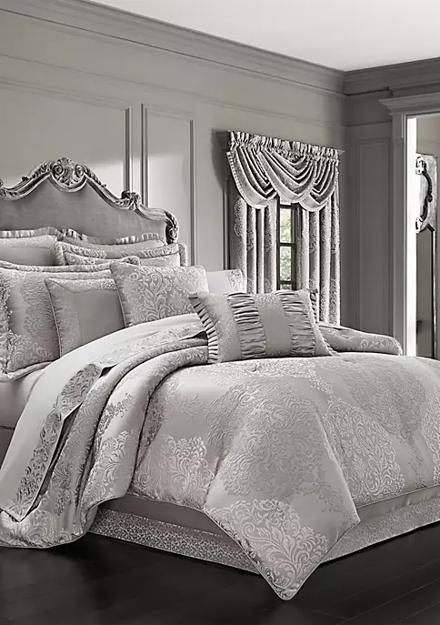 J. Queen New York La Scala Comforter Set 3 J. Queen New York La Scala Comforter Set