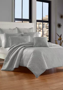 J. Queen New York Glacier Quilt Set -J. Queen New York Belk 971